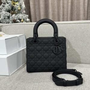 Elementor 页面 #30068 Replica Lady Dior Medium Ultramatte Black