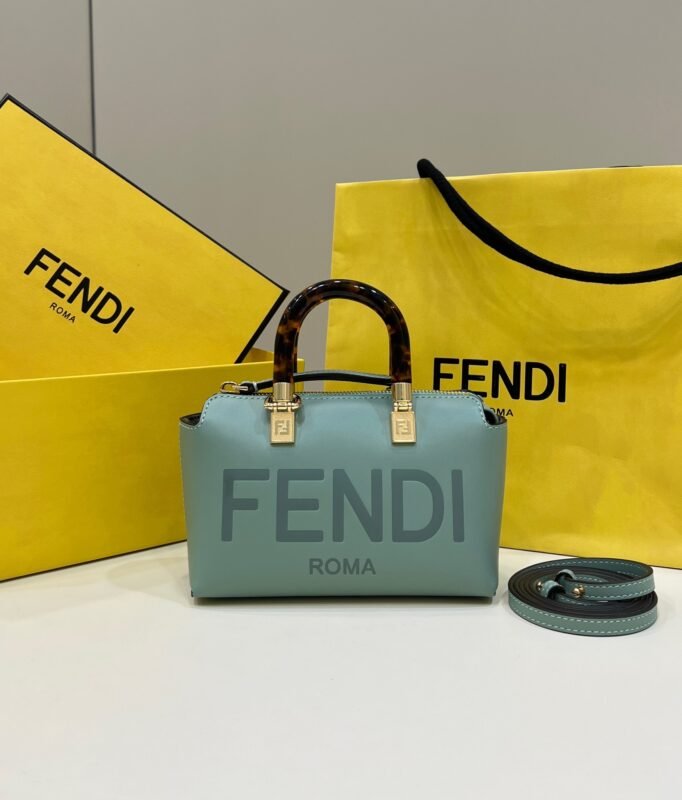 a1-6 Replica Fendi By The Way Boston Green