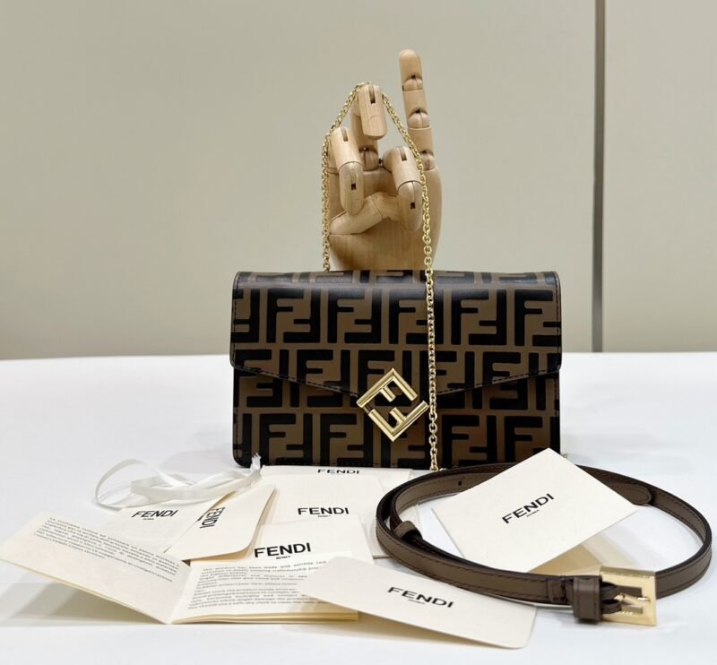 a1-63 Replica Fendi Baguette Wallet on Chain