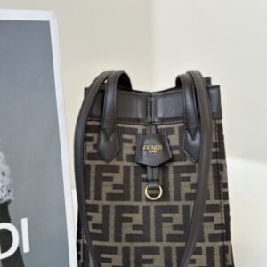 Elementor 页面 #30074 Replica Fendi Origami Small Brown Cotton
