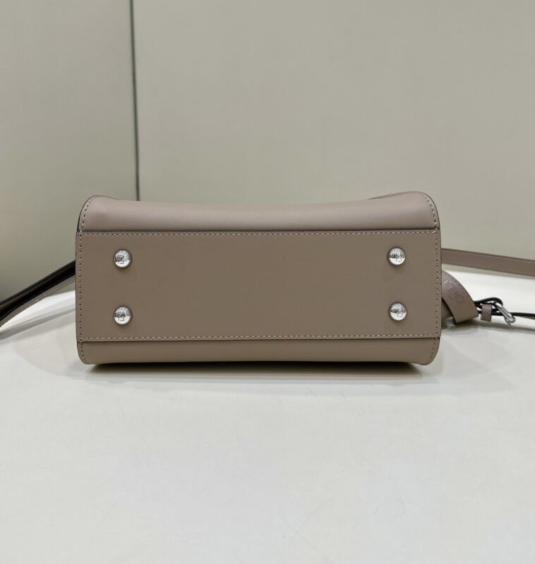 a3-31 Replica Fendi Peekaboo Small Beige - 图片 3