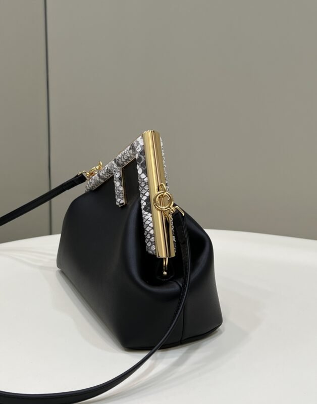a3-5-3 Replica Fendi First Black Python - 图片 3