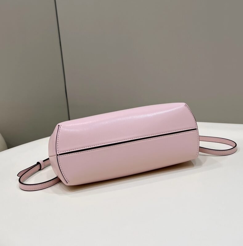 a4-3-5 Replica Fendi First Pink Python - 图片 4