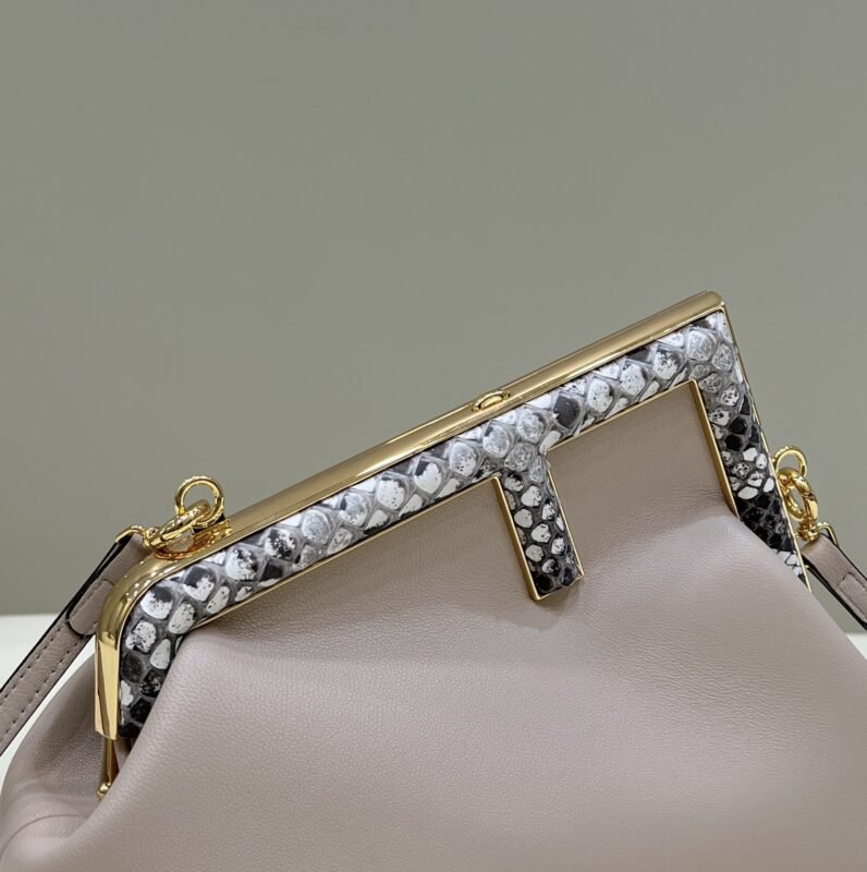 a4-4-4 Replica Fendi First Beige Python - 图片 4