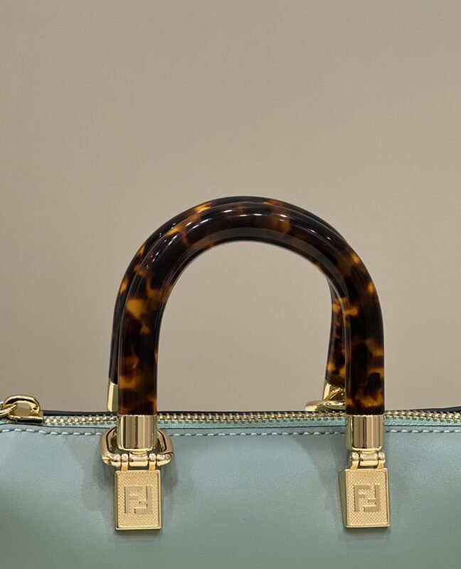 a4-6 Replica Fendi By The Way Boston Green - 图片 4