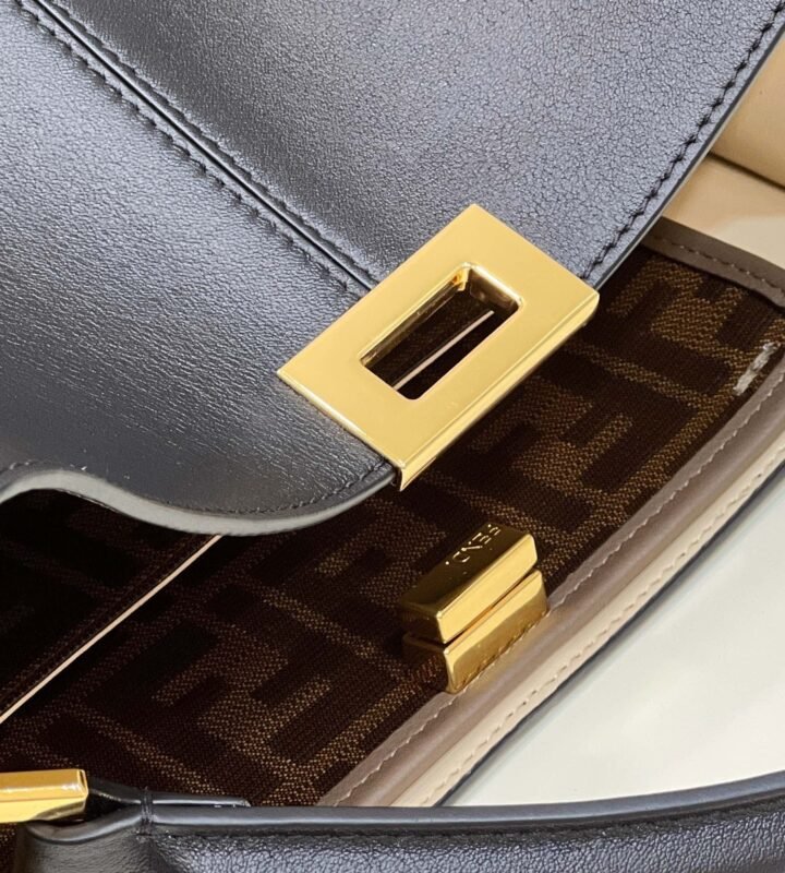 a5-1-19 Replica Fendi Peekaboo X Lite Black - 图片 4