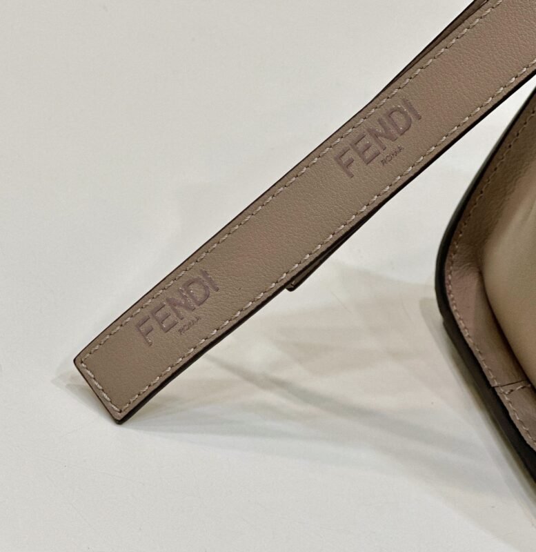 a5-31 Replica Fendi Peekaboo Small Beige - 图片 5