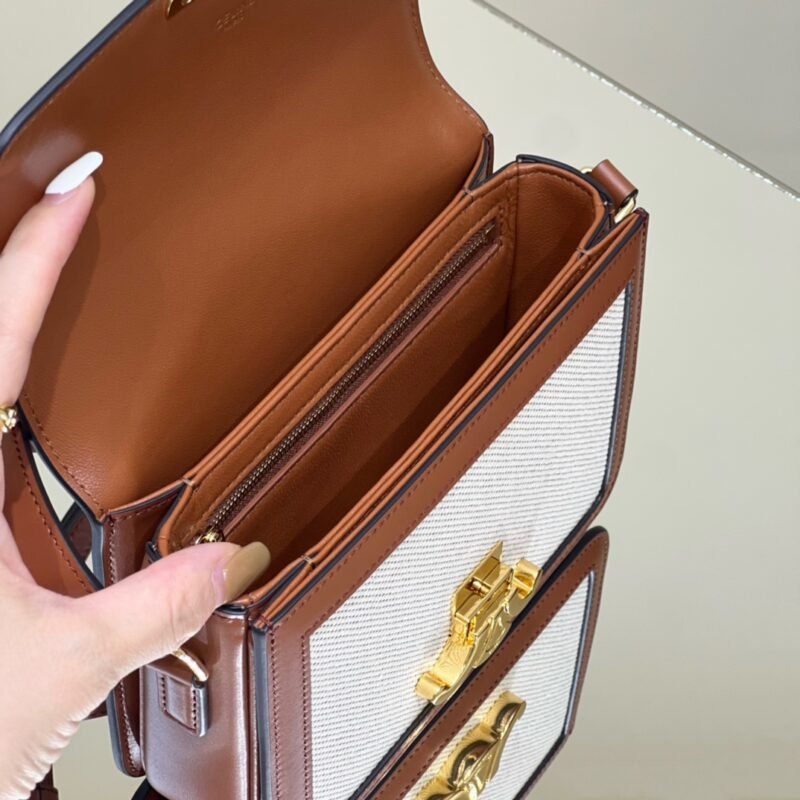 a7-1-35 Replica Celine Triomphe Mini White - 图片 7