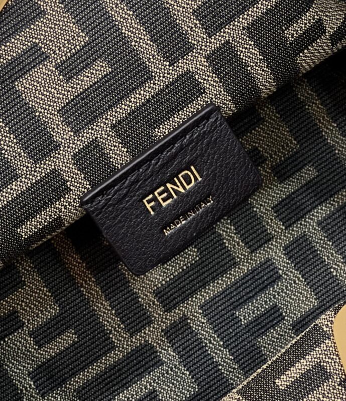 a7-3-5 Replica Fendi First Pink Python - 图片 7