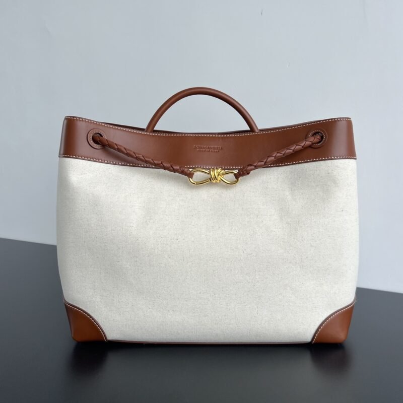 aa1-2-2 Replica Bottega Veneta Andiamo Canvas