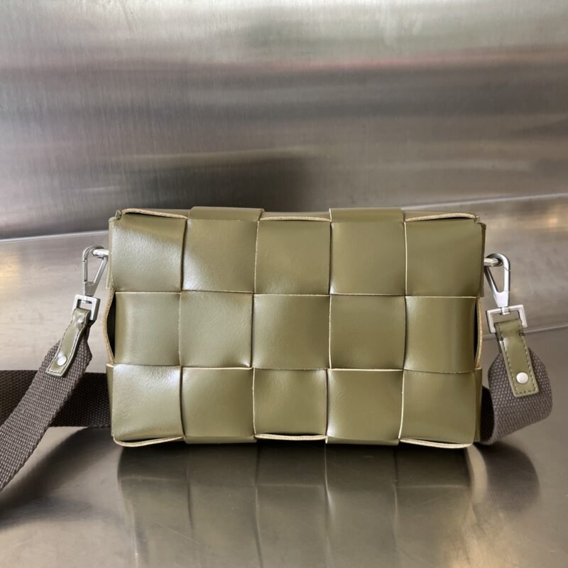 aa2-66 Replica Bottega Veneta Cassette With Versatile Strap - 图片 6