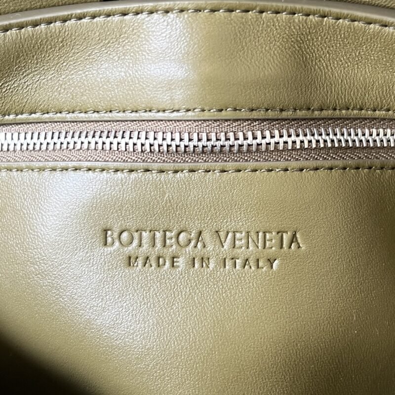 aa8-65 Replica Bottega Veneta Cassette With Versatile Strap - 图片 4
