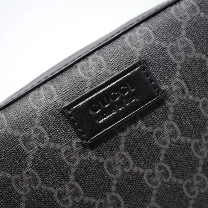 ae7f4929483ba409 Replica GUCCI BLACK CROSSBODY BAG - 图片 7