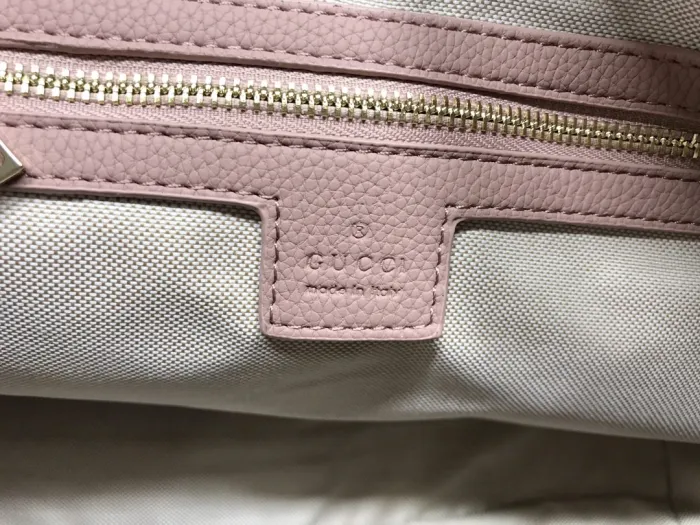 b8a3660b6ff7a4a2 Replica GUCCI SOHO INTERLOCKING G - 图片 30