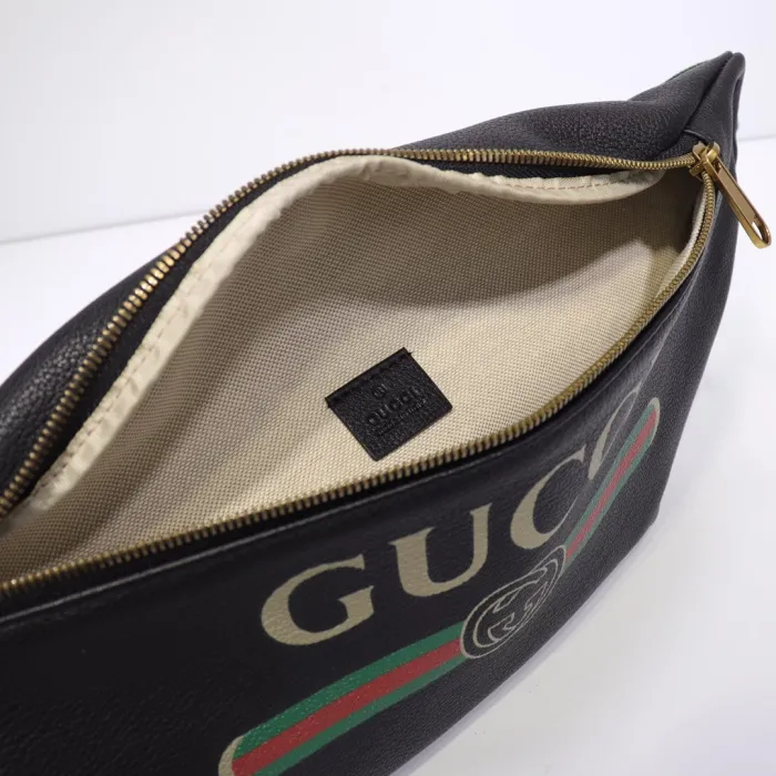 dc830bdef378ad11 Replica Gucci Print Belt Bag - 图片 12