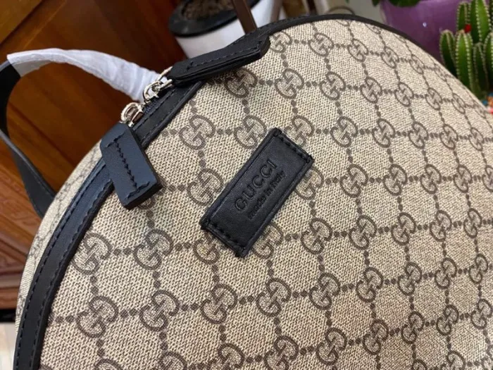 e5344d06a7cd4bed Replica GUCCI MEDIUM GG BACKPACK WITH TAG - 图片 13