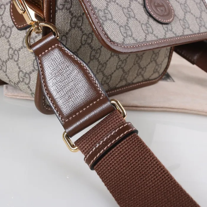 f25ee0508b5868d0 Replica GUCCI MESSENGER BAG WITH INTERLOCKING - 图片 9