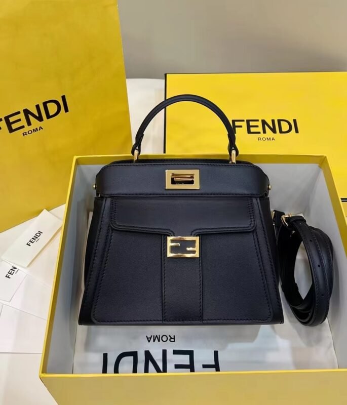 i1671246008_5920_0 Replica Fendi Peekaboo With Patch Pocket Black