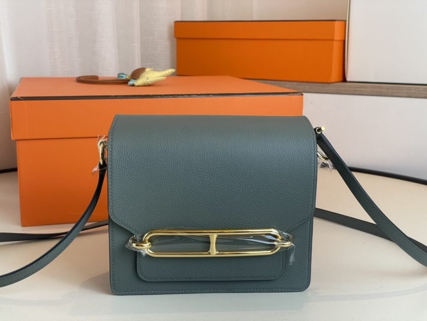 i1671511618_2383_0 Replica Hermes Sac Roulis Almond Green
