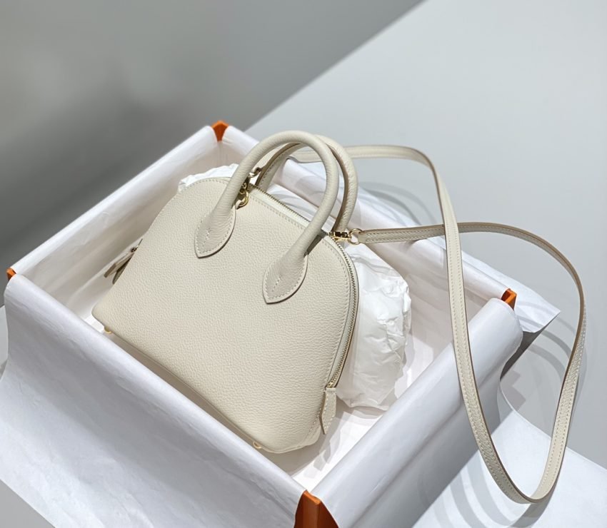 i1694320871_3100_2 Replica Hermes Mini Bolide – White - 图片 4