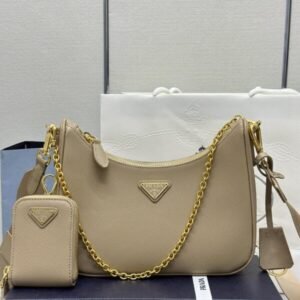 Replica Prada  Re-Edition Caramel 2005