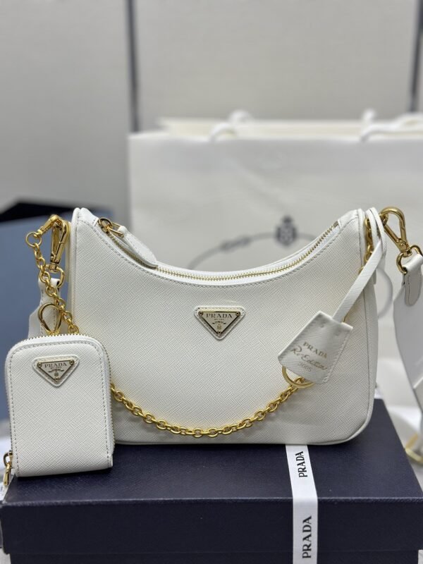 i1701106633_2962_0 Replica Prada Re-Edition White 2005