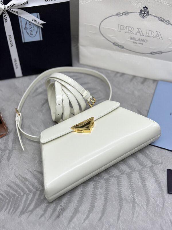 i1701248268_5480_5 Replica Prada White Leather Handbag - 图片 5