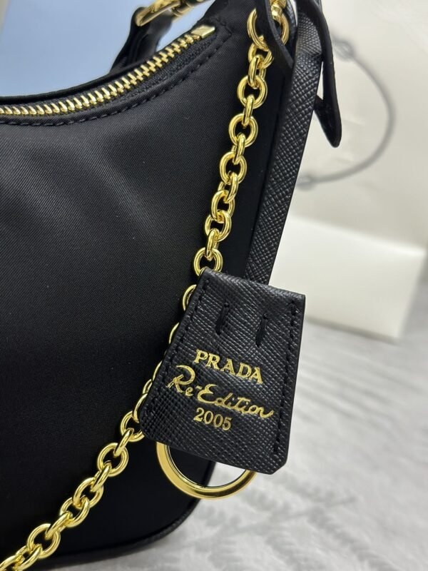 i1702402214_8300_5 Replica Prada Re-Edition Nylon 2005 Black - 图片 6