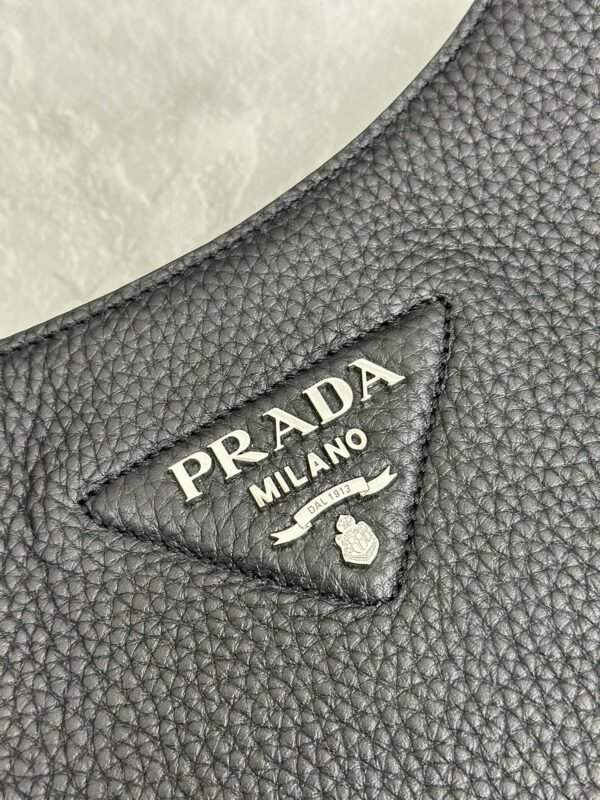 i1703590886_6784_6 Replica Prada Saffiano Tote Black - 图片 5