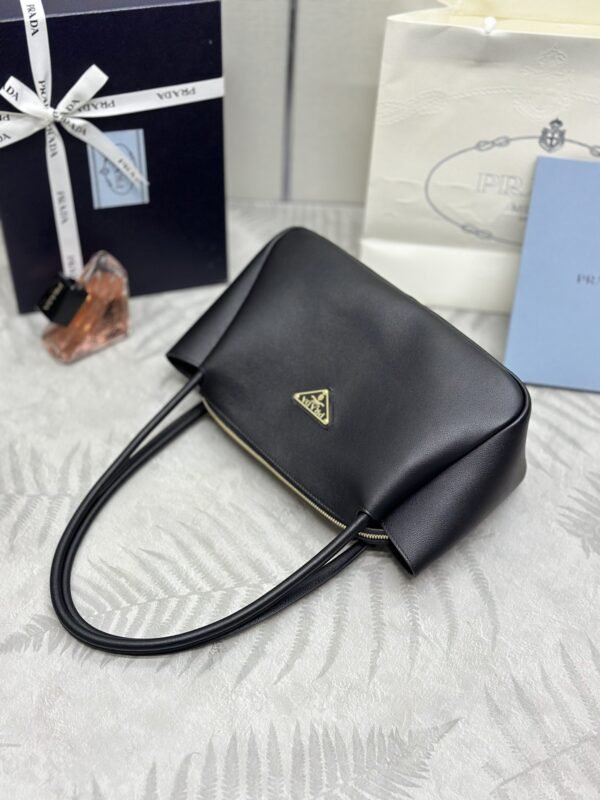 i1703862255_8584_3 Replica Prada Medium Black Shoulder Bag - 图片 7