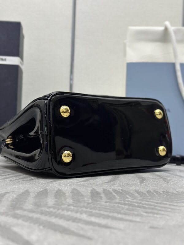 i1706632807_6737_6 Replica Prada Galleria Black Patent - 图片 8