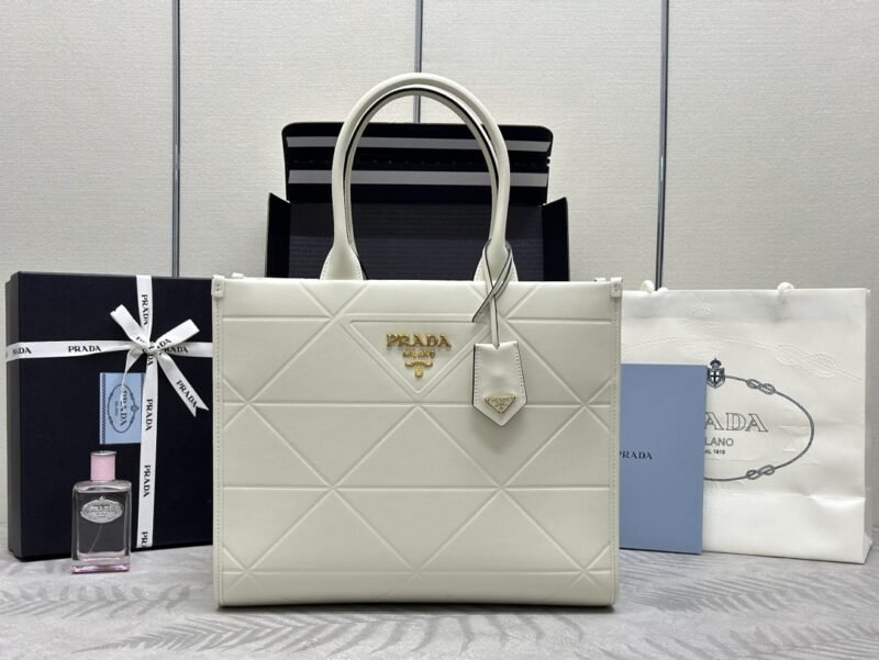 i1711467843_8423_0 Replica Prada Symbole White