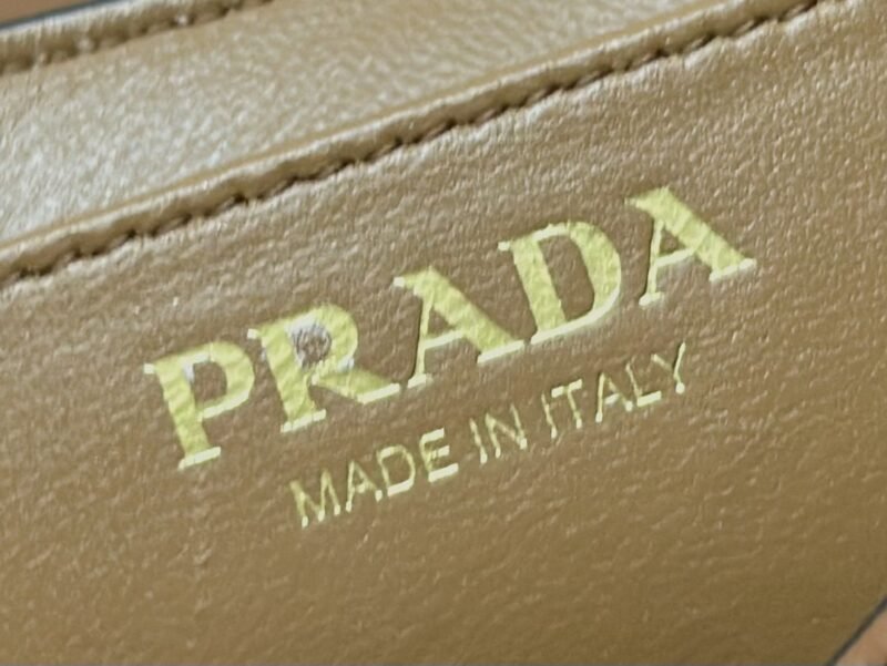 i1712245086_7838_8 Replica Prada Small Shoulder Bag Caramel - 图片 4
