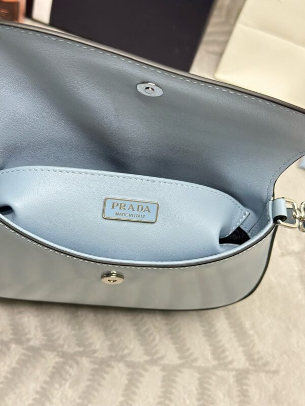 i1712847978_9548_5 Replica Prada Cleo Medium Blue Bag With Flap - 图片 9
