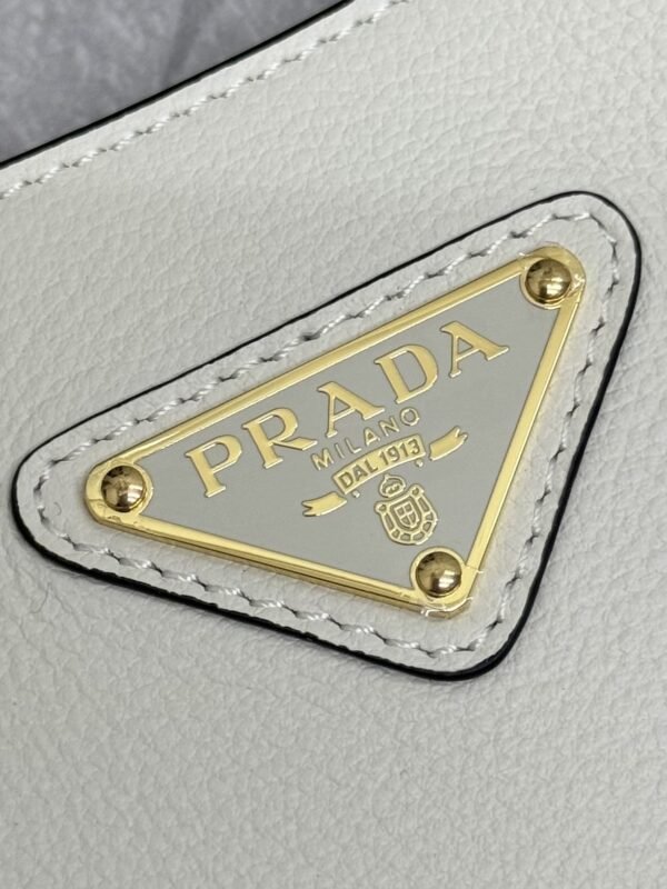 i1716561767_8225_4 Replica Prada Saffiano Small Tote White - 图片 7