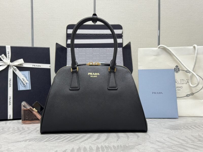 i1717131653_2527_0 Replica Prada Large Saffiano Black