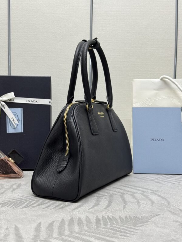i1717131653_484_1 Replica Prada Large Saffiano Black - 图片 4