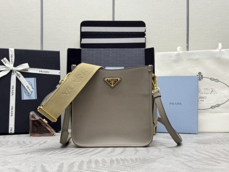 i1717132746_2208_0 Replica Prada Saffiano Small Tote Beige