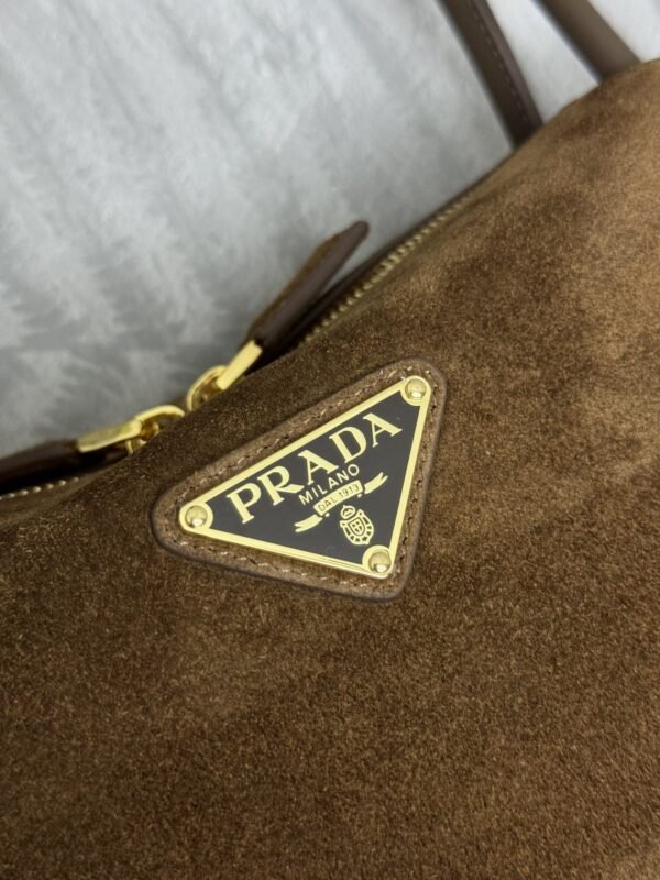 i1722273742_4708_6 Replica Prada Medium Suede Shoulder Bag - 图片 9