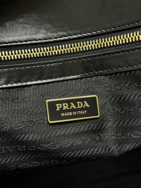 i1724264820_5797_8 Replica Prada Antique Nappa Tote Black - 图片 2