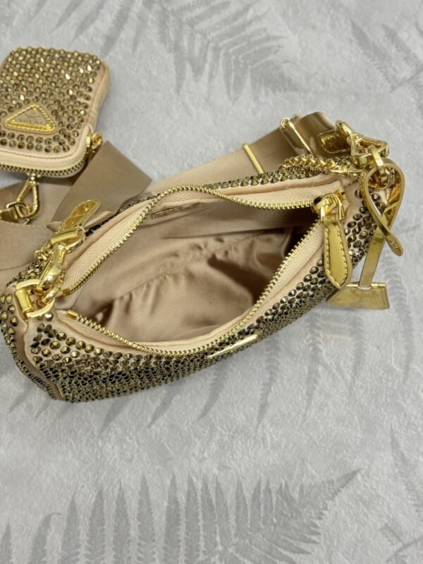 i1725101331_805_7 Replica Prada Re-Edition 2005 Diamond Gold - 图片 3