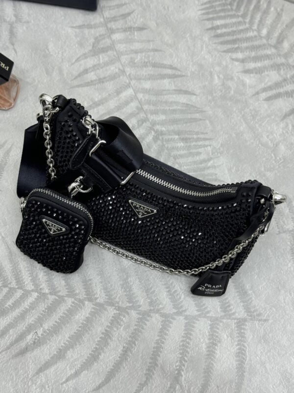 i1725101736_4195_1 Replica Prada Re-Edition 2005 Diamond Black - 图片 3