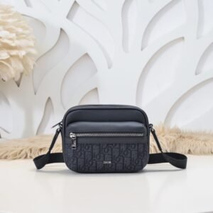 Replica Dior Rider Zipped Messenger Bag Black