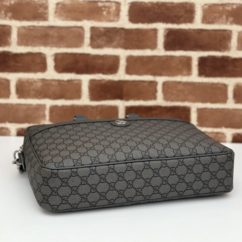 img_102e1c0f_20240516_i1715847232_1152_0 Replica Gucci Crossbody Briefcase Grey - 图片 4