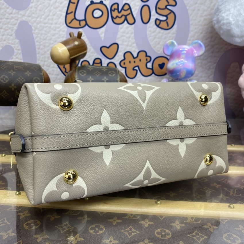 img_1698de7a_20240410_i1712752013_8899_1 Replica Louis Vuitton Carry All Beige - 图片 10