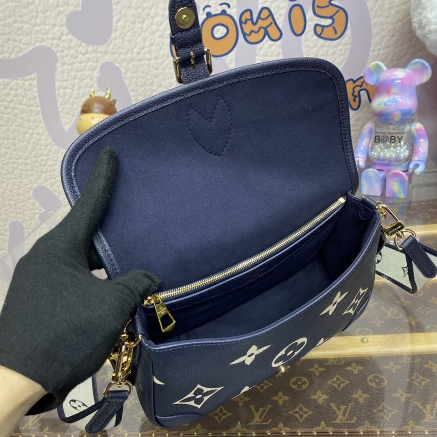 img_1698de7a_20240413_i1713015019_7455_0 Replica Louis Vuitton Nano Diane Satchel Blue-Pink - 图片 9