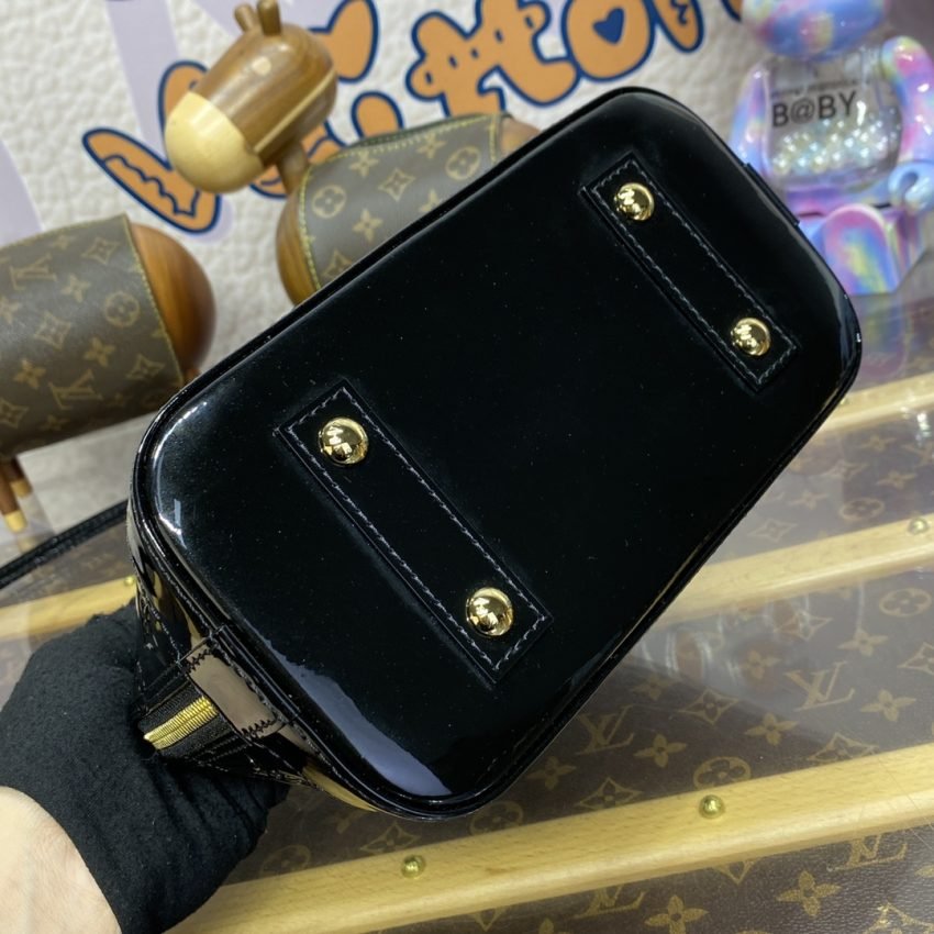 img_1698de7a_20240419_i1713527560_5731_0 Replica Louis Vuitton Alma BB Black Patent - 图片 10