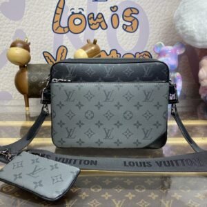 Replica Louis Vuitton Trio Messenger Grey
