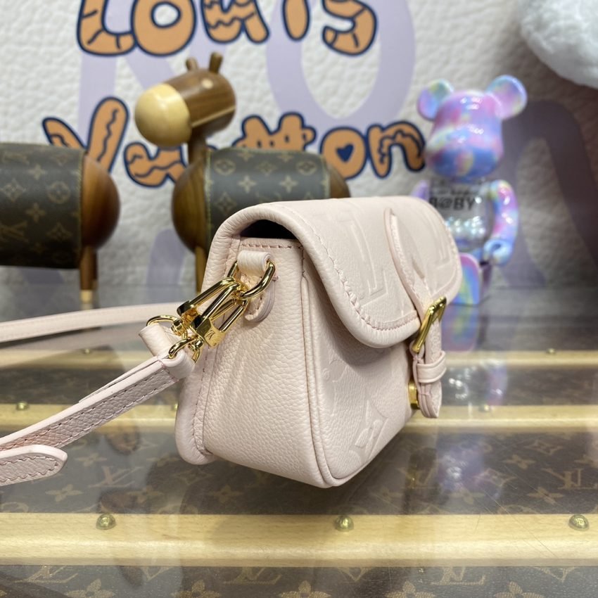img_1698de7a_20240508_i1715170275_3102_0 Replica Louis Vuitton Nano Diane Pink - 图片 4