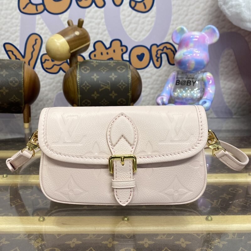 img_1698de7a_20240508_i1715170275_4956_0 Replica Louis Vuitton Nano Diane Pink